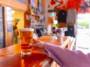 England Pub Goers Face £5,000 Fines for Throwing Glasses During World Cup