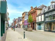 HMRC Confirms Unannounced Visits to 5 High Street Shop Types in Crackdown