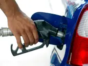 Petrol and diesel prices set to drop after Iran peace deal