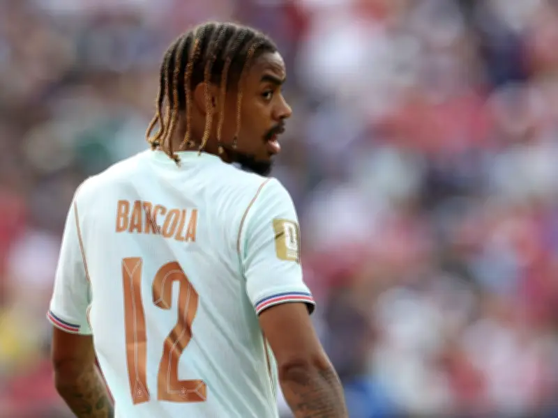 Arsenal Eye PSG's Barcola as Alternative to Aston Villa's Expensive Rogers