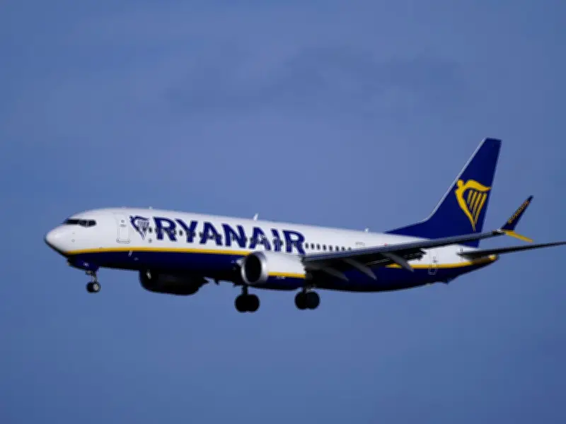 Birmingham Airport Warns Ryanair Passengers: Check-In 3 Hours Early