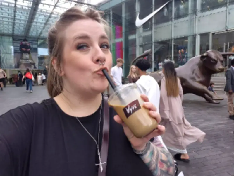 Birmingham Reporter Spills Bullring, Grand Central and New Street Tea in Three Minutes