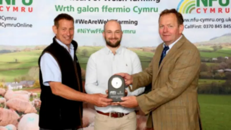 Ceredigion Dairy Farmer Wins NFU Cymru/Wynnstay Sustainable Agriculture Award