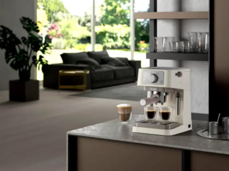 De'Longhi Stilosa Coffee Machine at 29% Off, Shoppers Rave 'Best I've Ever Owned'