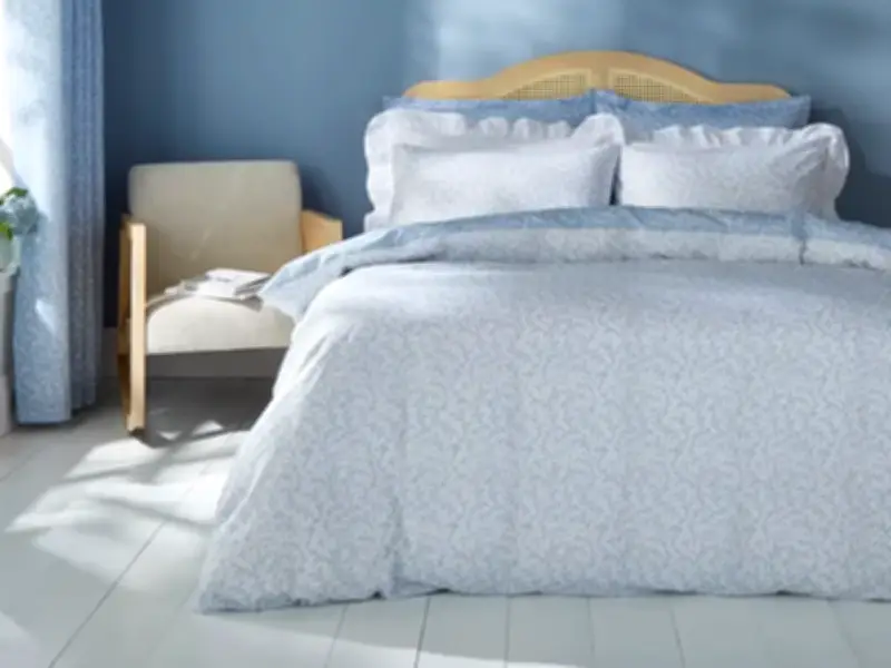 Dunelm's £15 Floral Bedding Set Gives Bedrooms a 'Country Look'