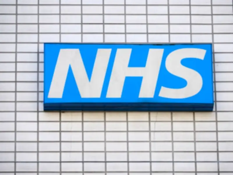 NHS Updates Guidance for 4 Million Women with Irregular Periods on PMOS