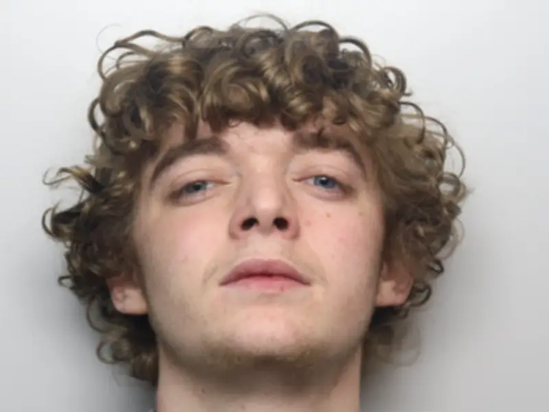 Prisoner who ran sophisticated drug ring from cell jailed again