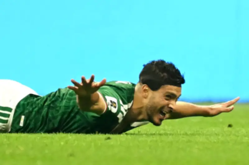 Raul Jimenez's Remarkable Wolves Journey: Mexico Star's Impact