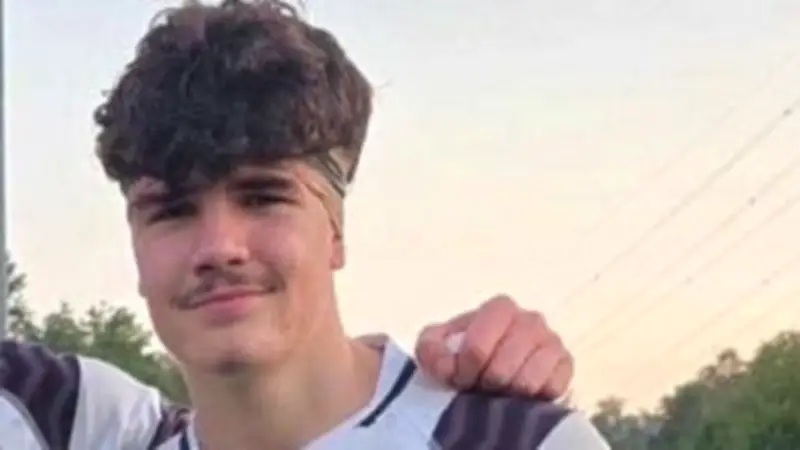 Teen to Run 300 Miles in Six Days for Maggie's Cancer Centre