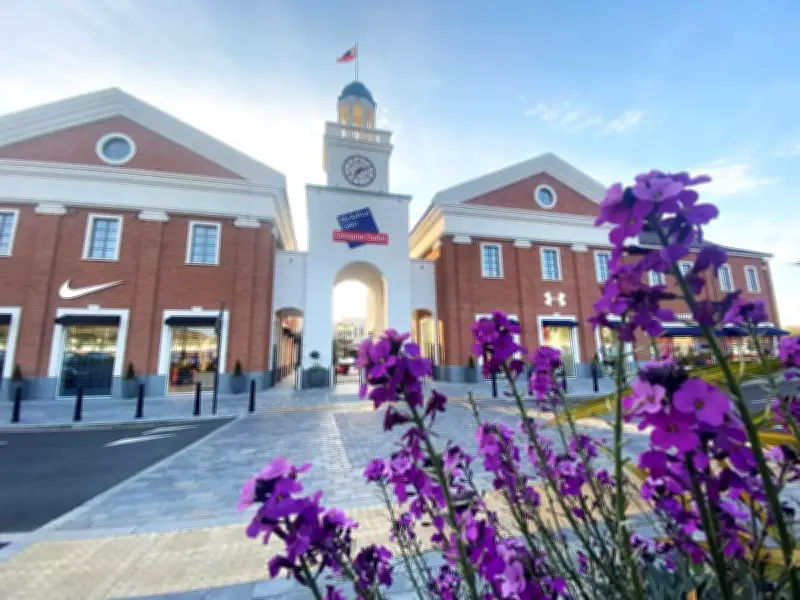 The Label Yard Opens at McArthurGlen West Midlands with Up to 60% Off Premium Fashion