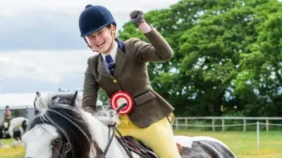 14-Year-Old Abby Parnell Qualifies for Horse of the Year Show by Beating Adult Riders