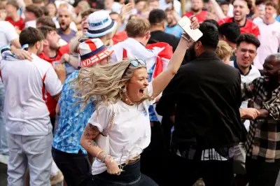 27 Lively Photos of West Midlands Football Fans During England v DR Congo