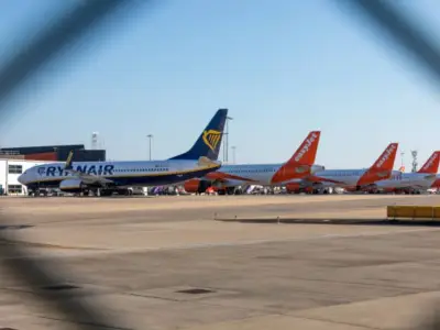 Catania Airport Shuts After Etna Eruption, Ryanair BA Easyjet Affected
