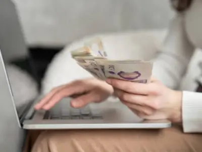 Labour Confirms £1,000 Bonus for Households Based on Their Savings