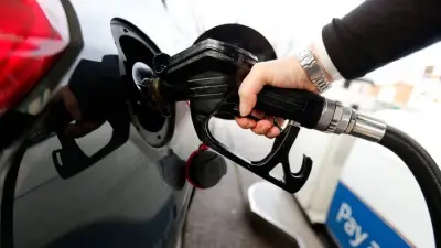 Over 1,700 UK Fuel Stations Break Law by Not Sharing Live Price Data
