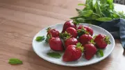 3 Easy Ways to Enjoy British Strawberries Before Summer Ends