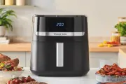 Russell Hobbs Air Fryer Deal: Large 9L Family Size at £57.99 on Amazon