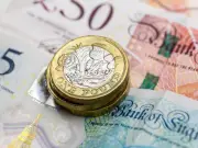 Savers Rush to Cash ISAs Before 2027 Rule Change Slashes Allowance